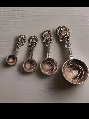 Decorative Ganz Metal Rooster Sunflower Nesting Measuring Spoons - Set of 4